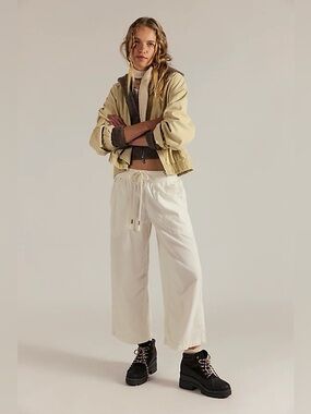 NWT! Free People We The Free Easy Peasy Pull On Cord Jeans Sz Small